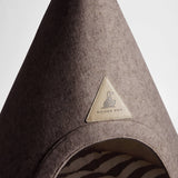 Nooee Pet Medium Cave / Bed, Lucy - Brown