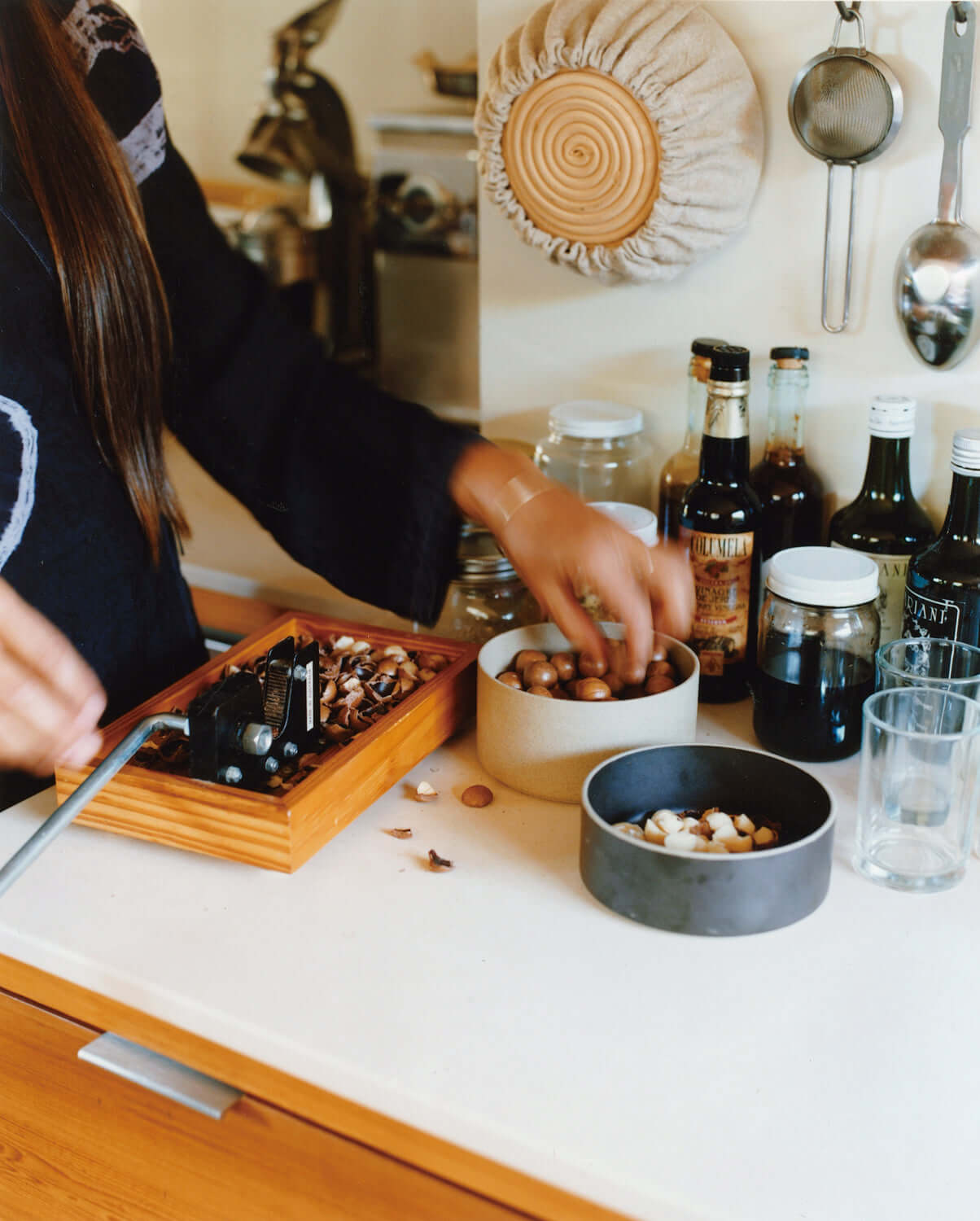 Hasami Porcelain Medium Bowl - Tall, Gloss Grey - Acacia