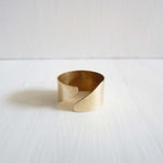 Diagonal Ring - Acacia