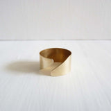 Diagonal Ring - Acacia