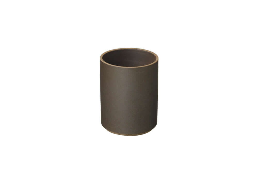Hasami Porcelain small planter in black, ideal for indoor plants or as a cachepot.