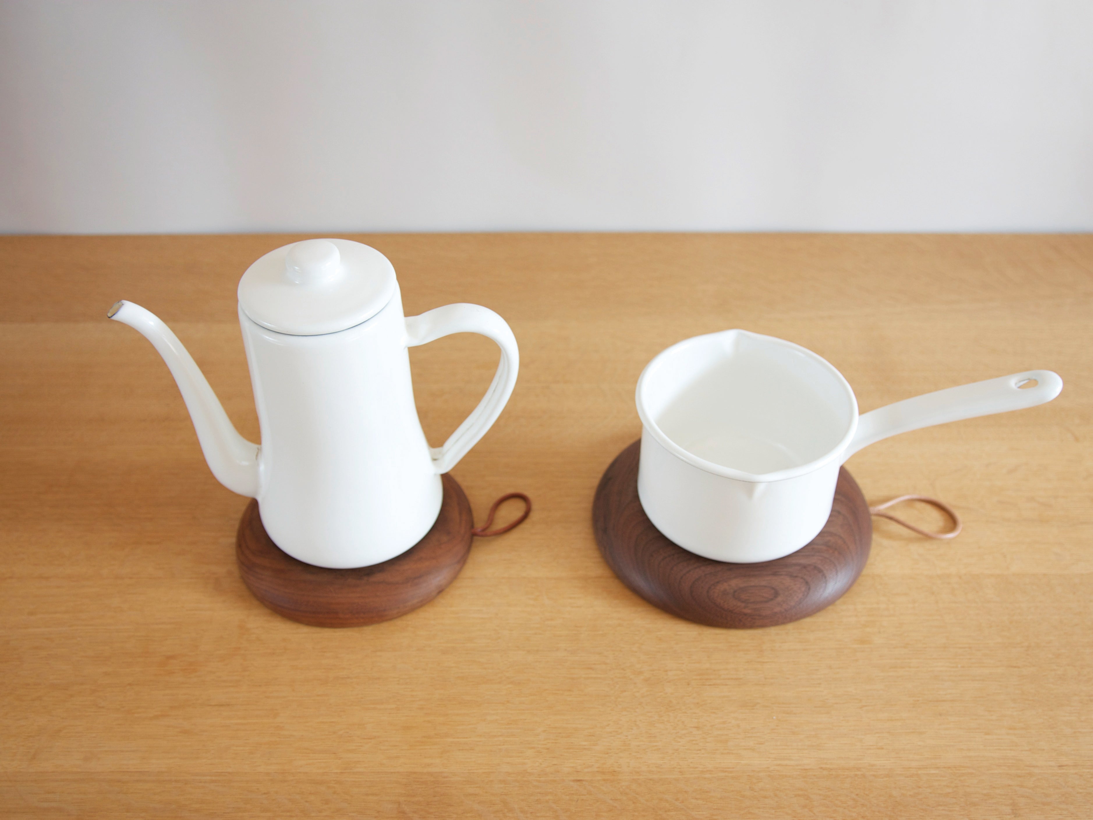 Kakudo Bagel Trivet, Two Sizes - Acacia