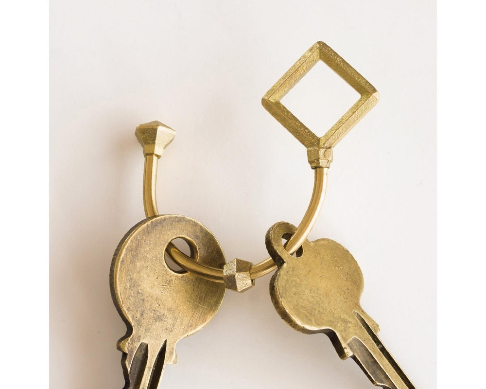Futagami Shooting Star Key Ring - Acacia