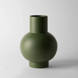 Raawii Strøm Vase, Deep Green