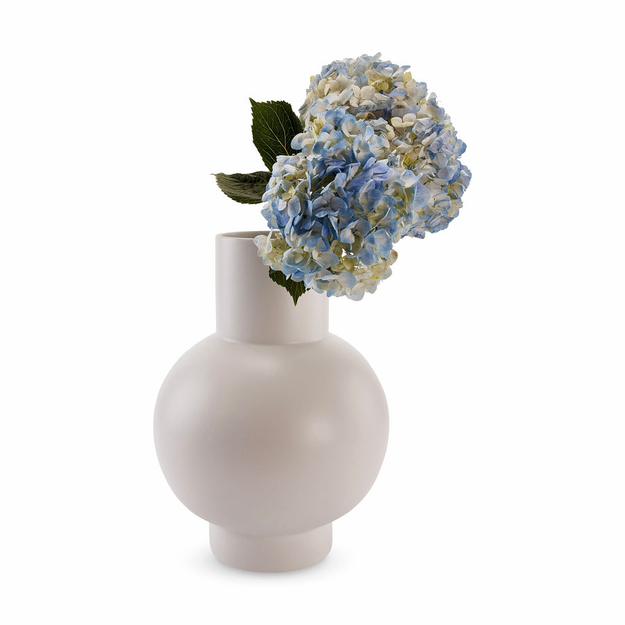 Raawii Strøm Vases, Vaporous Grey