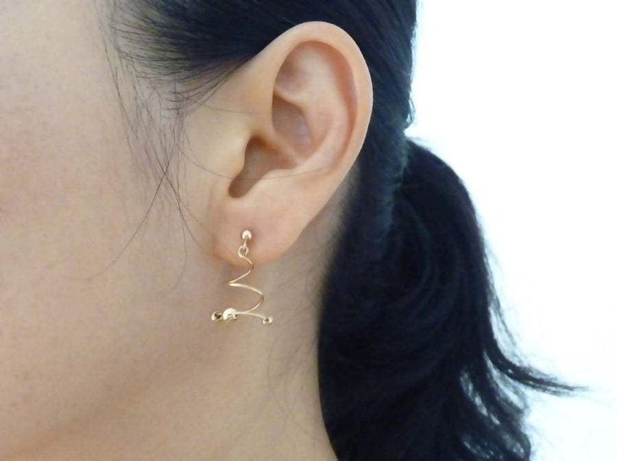 Cinq Workshop Spiral Earrings